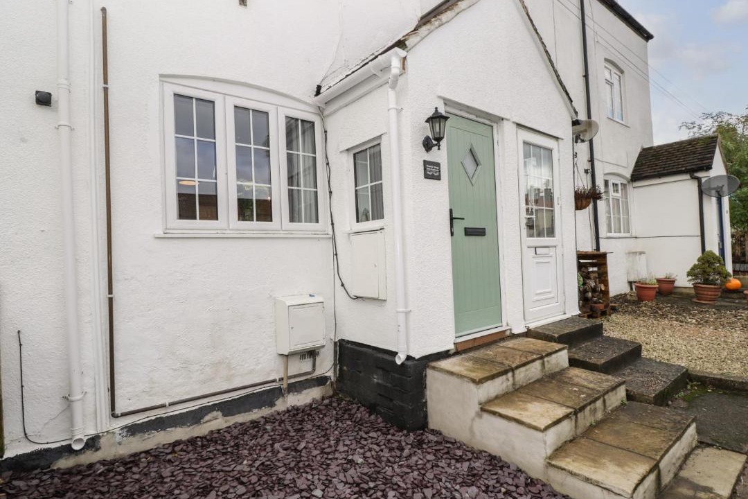 Photo of Buildings in Cam