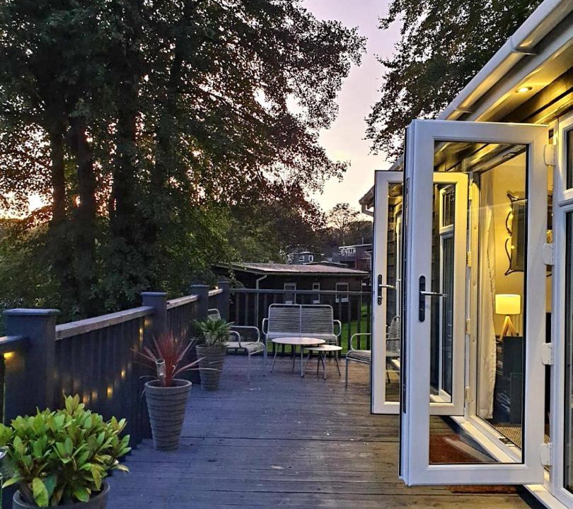 Photo of Others in Bont Newydd