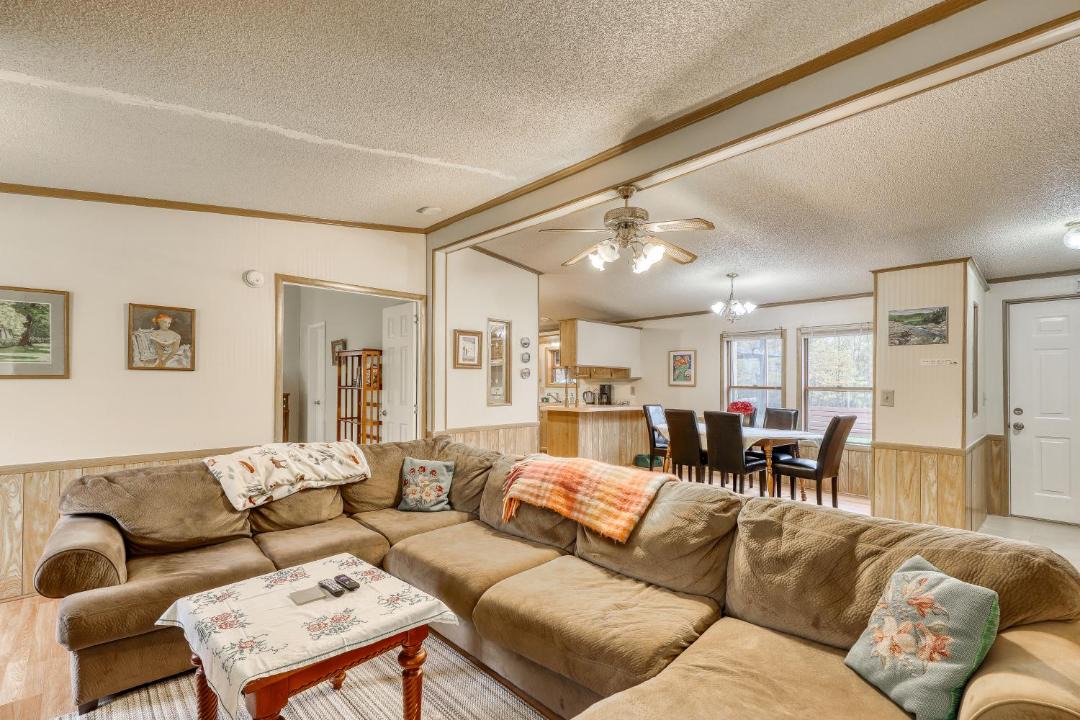 Photo of Livingroom in Morrisville