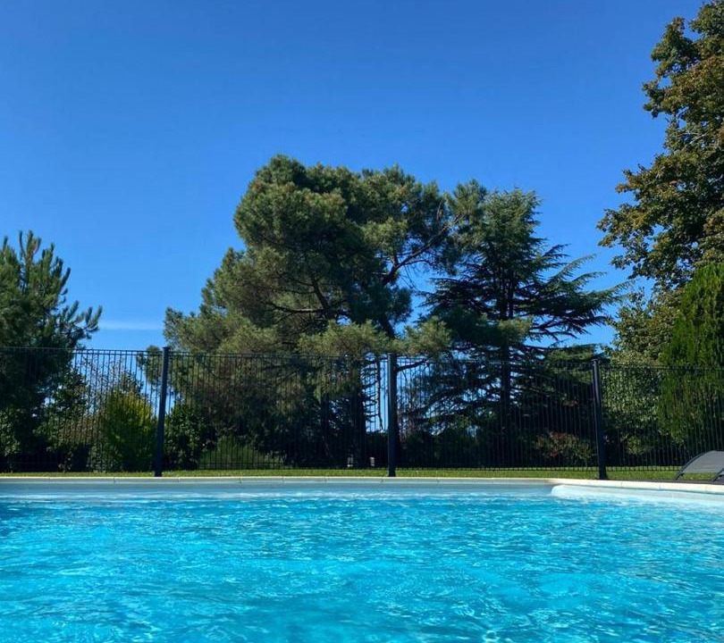 Photo of Others in Vertheuil