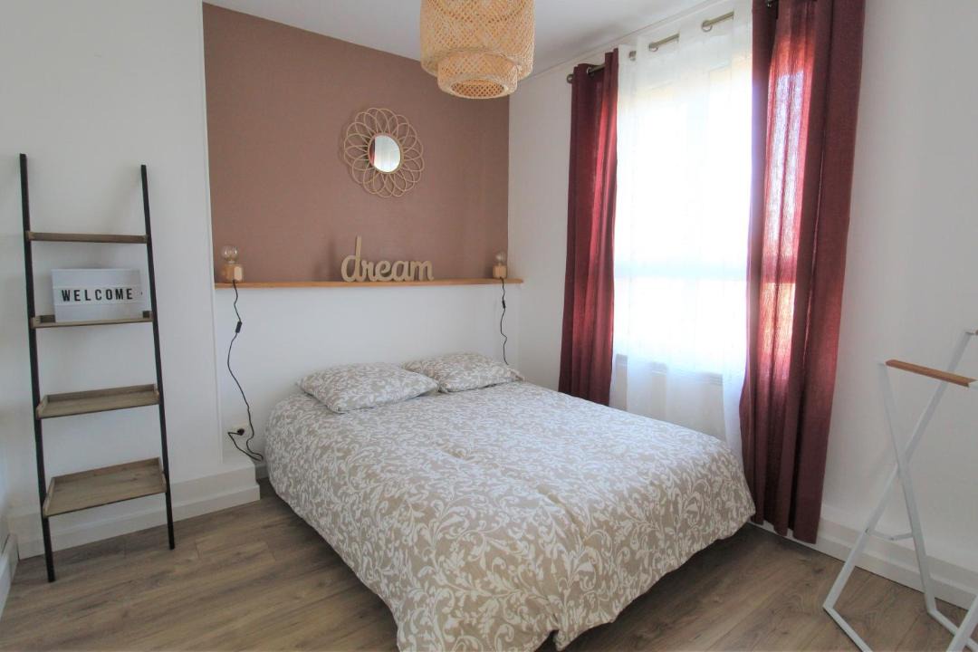 Photo of Bedroom in Breteuil