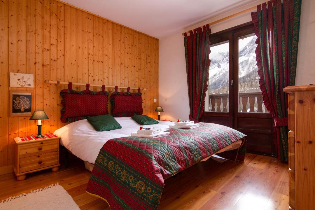 Photo of Bedroom in Les Houches