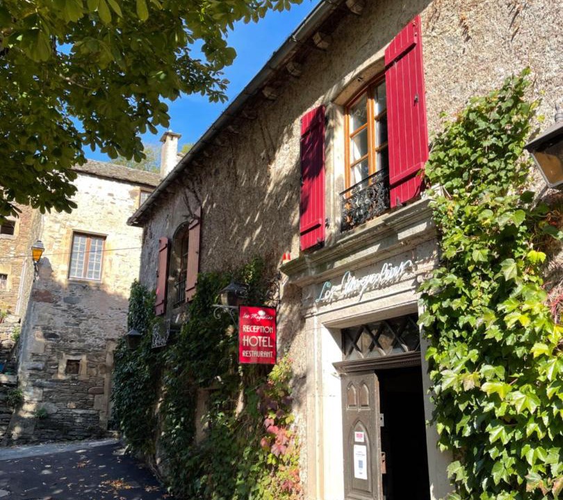 Photo of Buildings in Plaisance