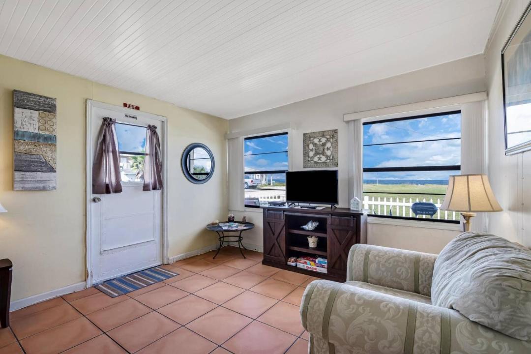 Photo of Livingroom in Flagler Beach