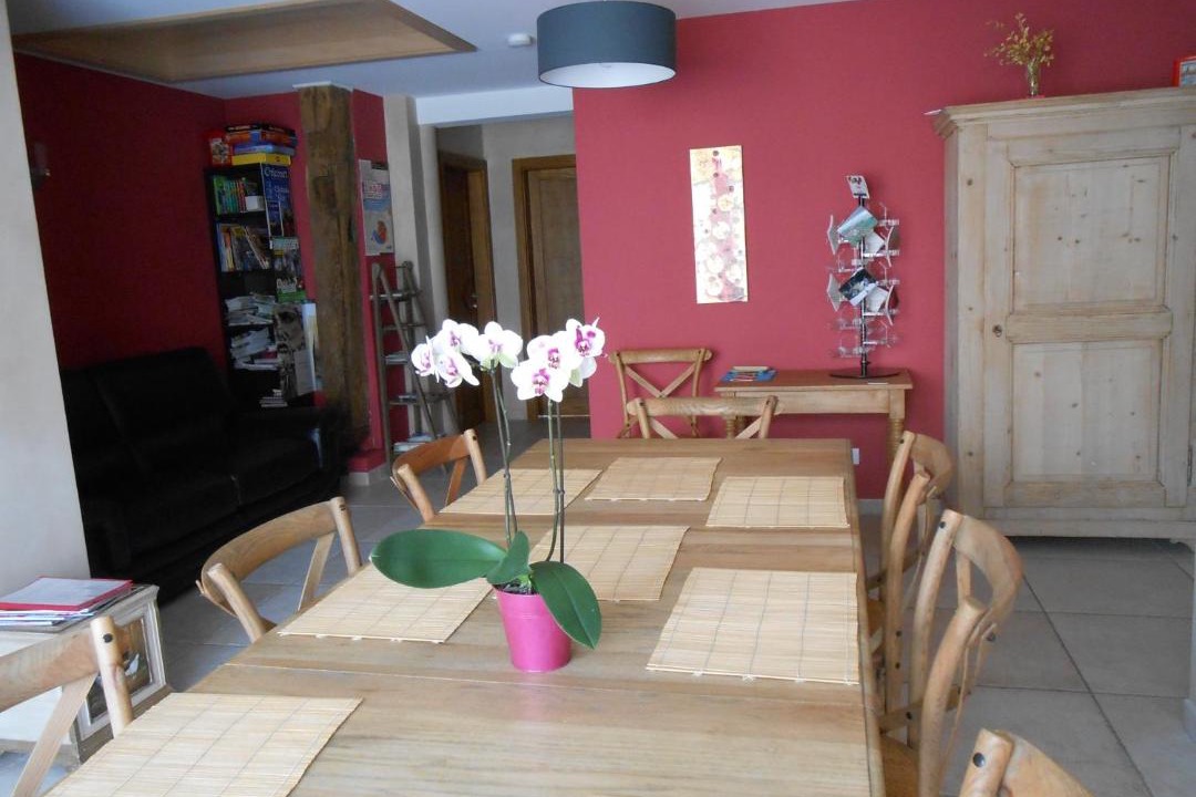 Photo of Others in Geney