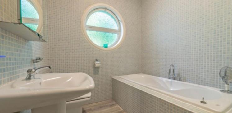 Photo of Bathroom in Bearsden