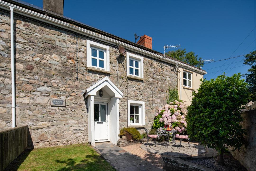 Photo of Buildings in Kidwelly