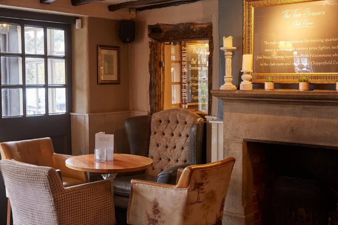 Photo of Others in Chipperfield