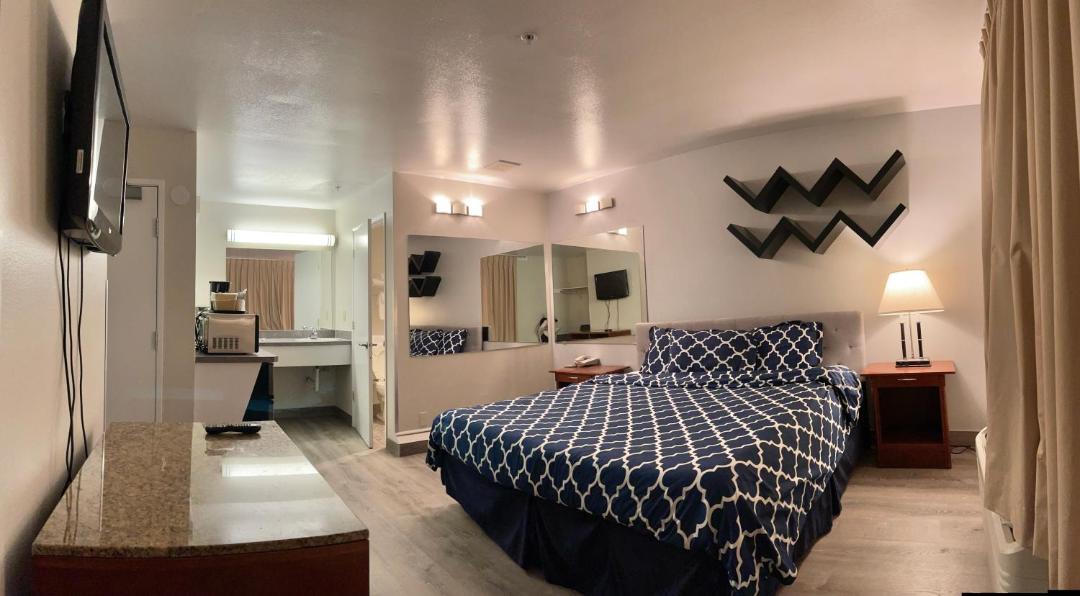 Photo of Bedroom in Westminster Triangle