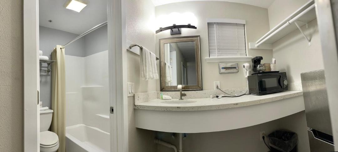 Photo of Bathroom in Westminster Triangle