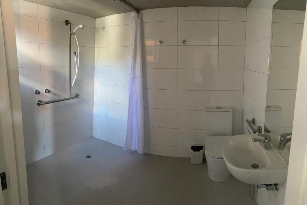 Photo of Bathroom in Myrtleford