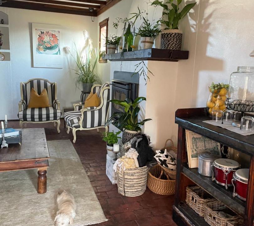 Photo of Others in Greta