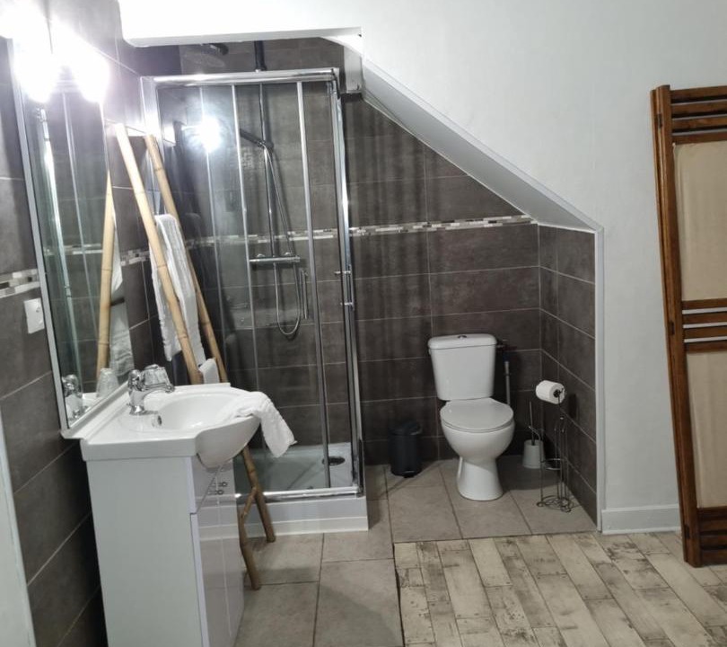 Photo of Bathroom in Sainte-Foy-la-Grande