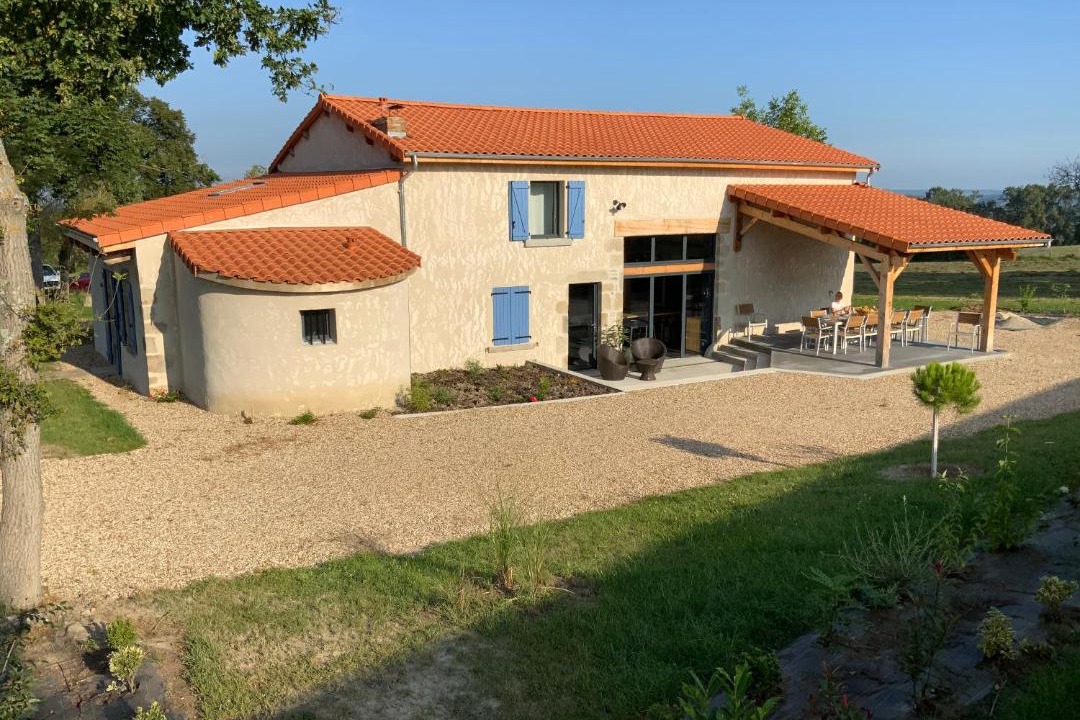 Photo of Buildings in Neuville