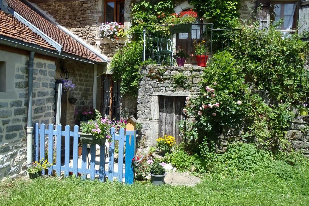 Photo of Others in Ecutigny