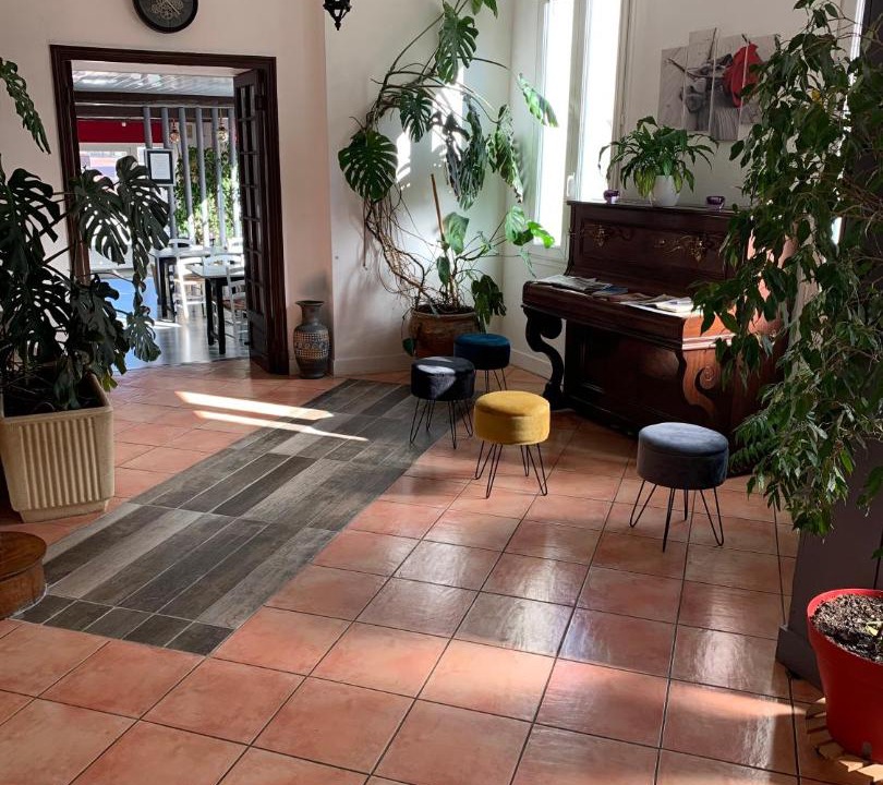 Photo of Others in Mirambeau