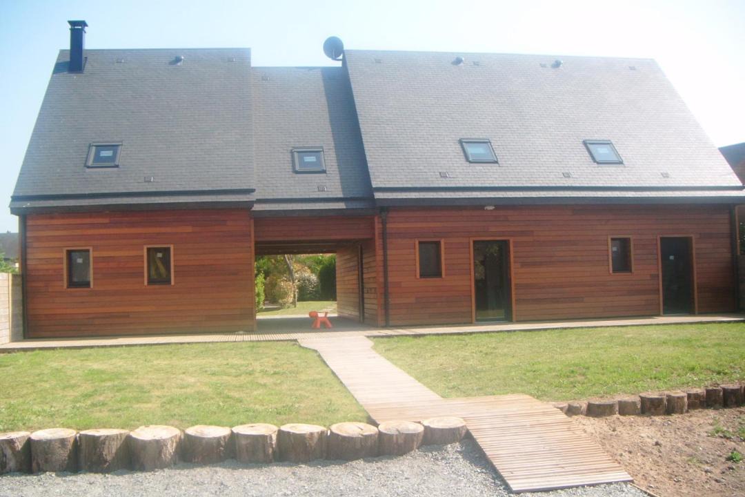 Photo of Others in Bernieres-sur-Mer