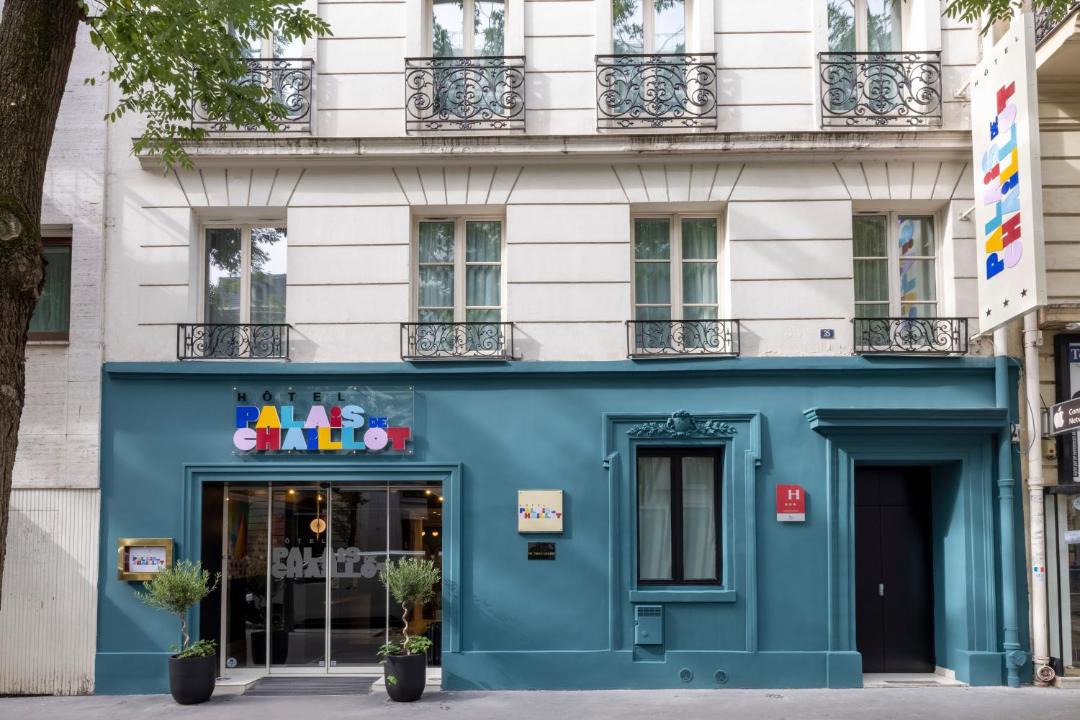 Photo of Others in Porte-Dauphine