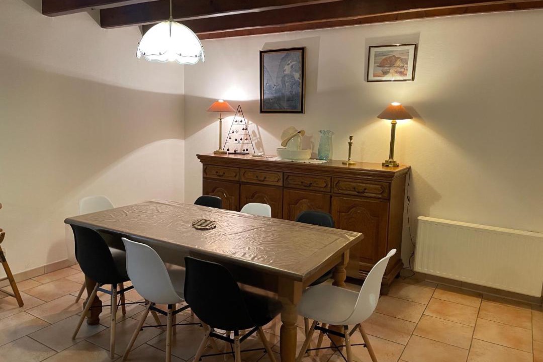 Photo of Others in Louze