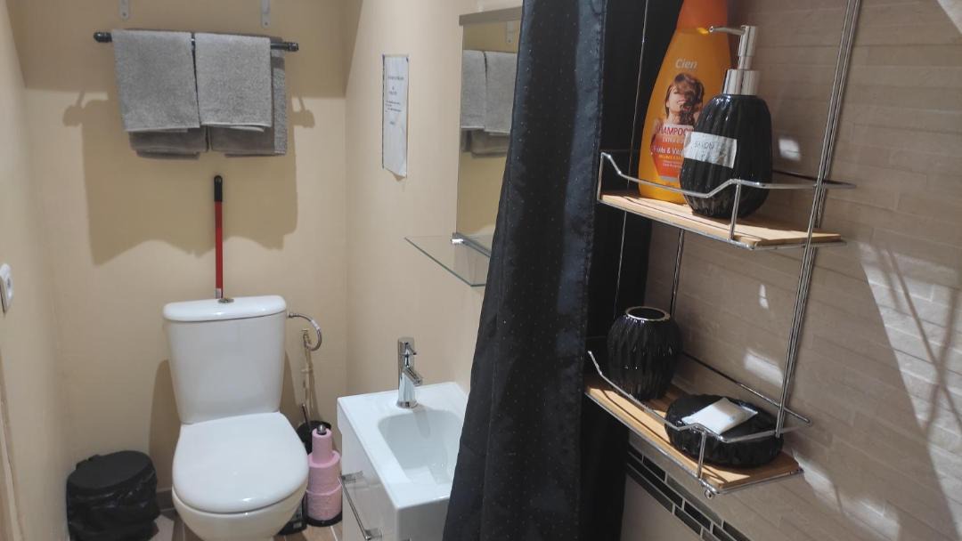 Photo of Bathroom in Hermanville-sur-Mer