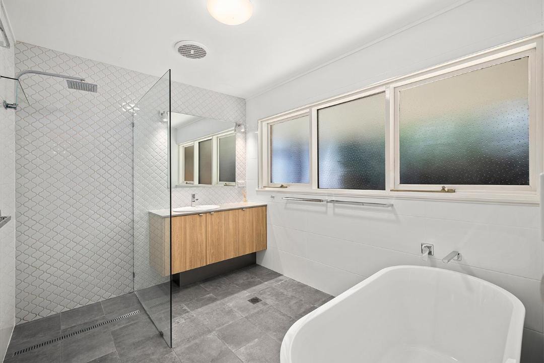 Photo of Bathroom in Korora