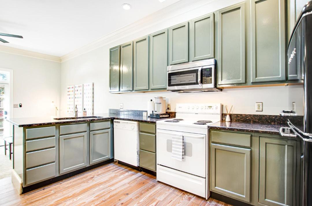 Photo of Kitchen in Historic District - North