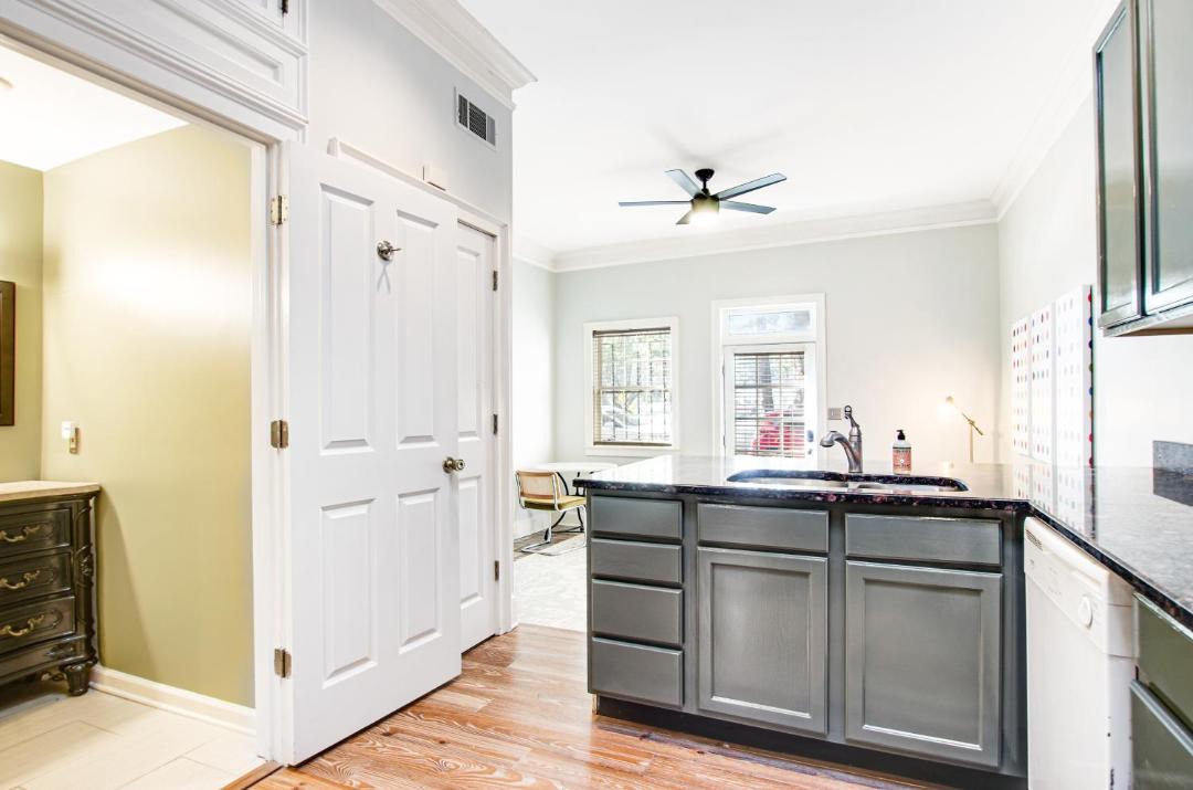 Photo of Kitchen in Historic District - North