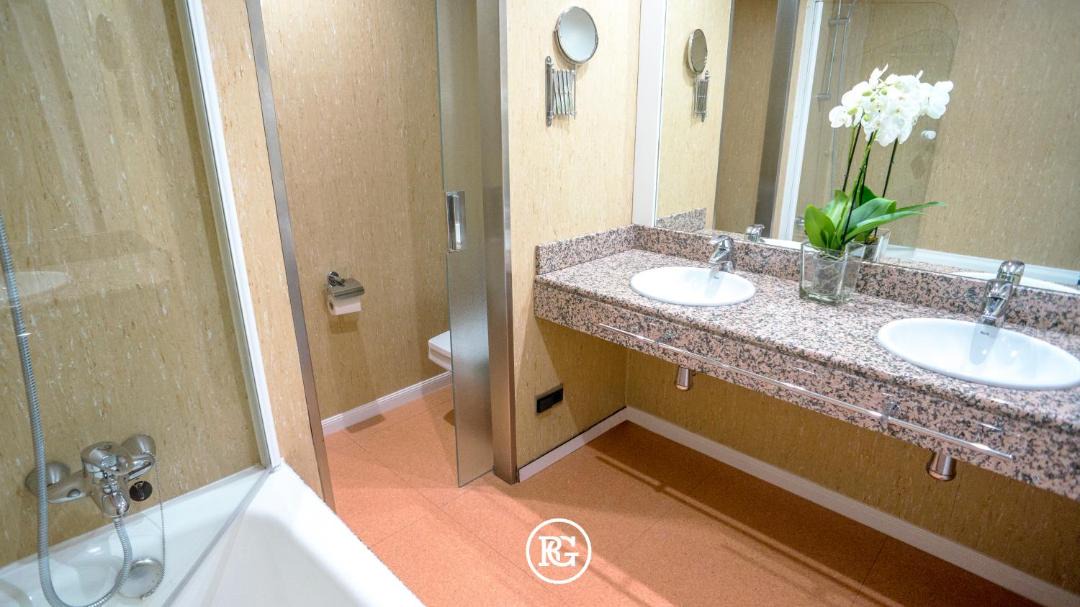 Photo of Bathroom in Castillejos