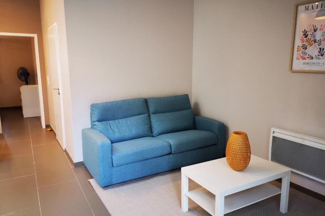 Photo of Livingroom in Arenes Romaines - Saint-Martin-du-Touch