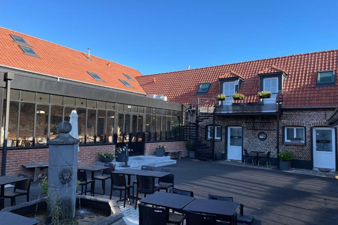 Photo of Others in Ecquedecques