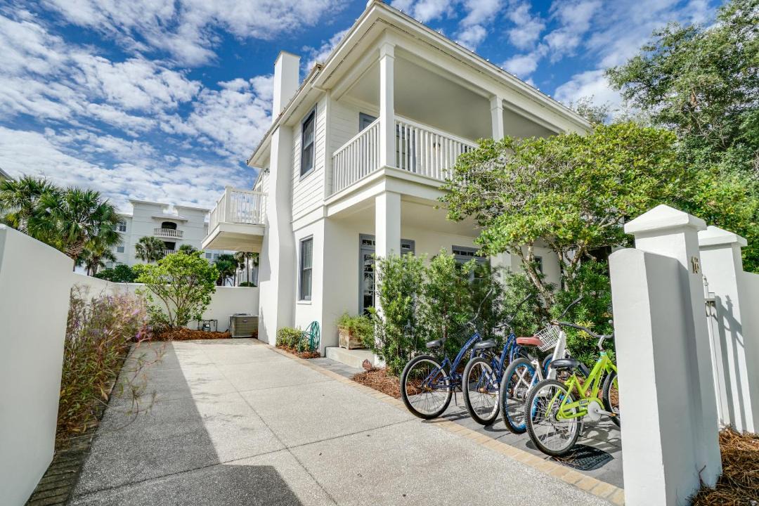 Photo of Others in Rosemary Beach
