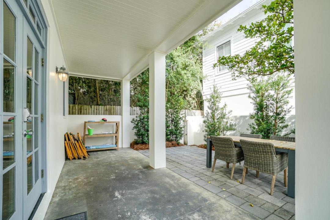 Photo of Patio Balcony in Rosemary Beach