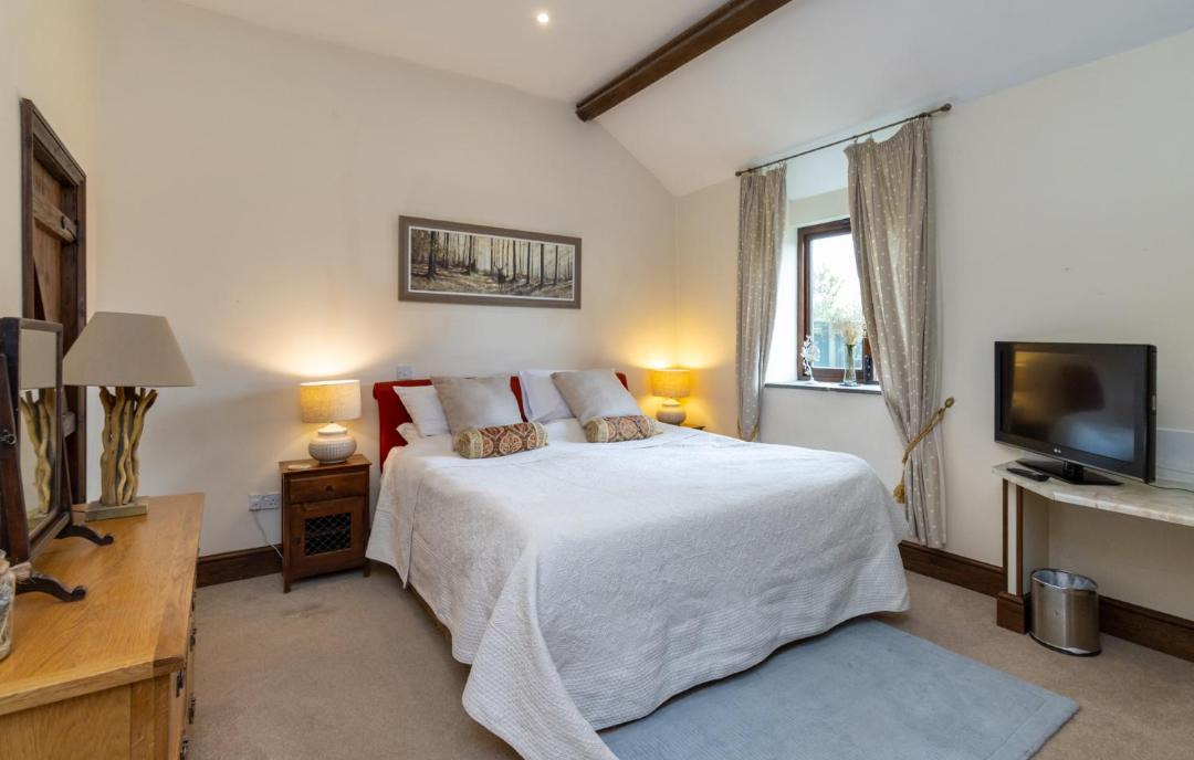 Photo of Others in North Cadbury