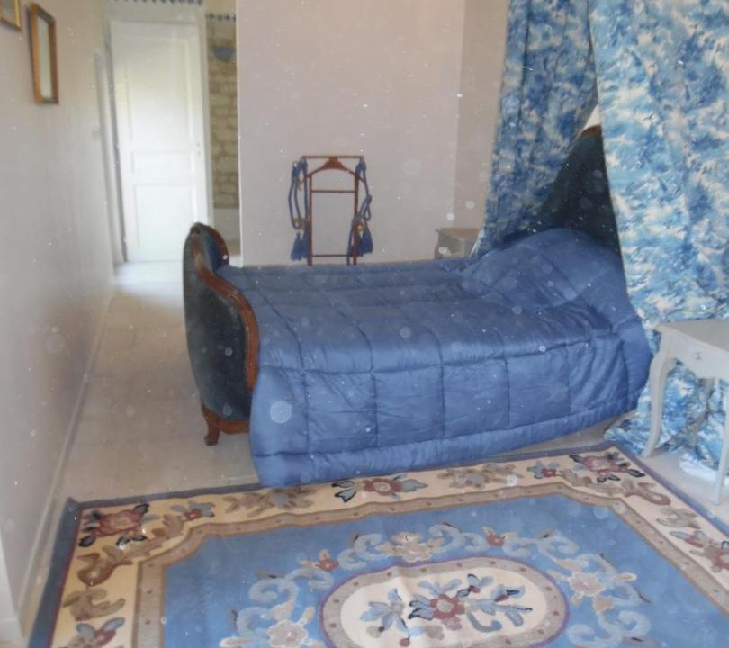 Photo of Bedroom in Courchamps