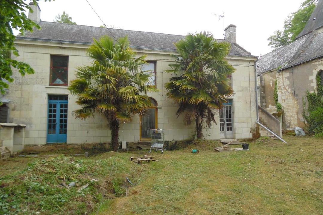 Photo of Buildings in Courchamps