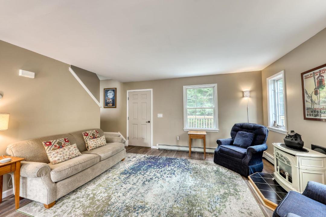 Photo of Livingroom in Ludlow