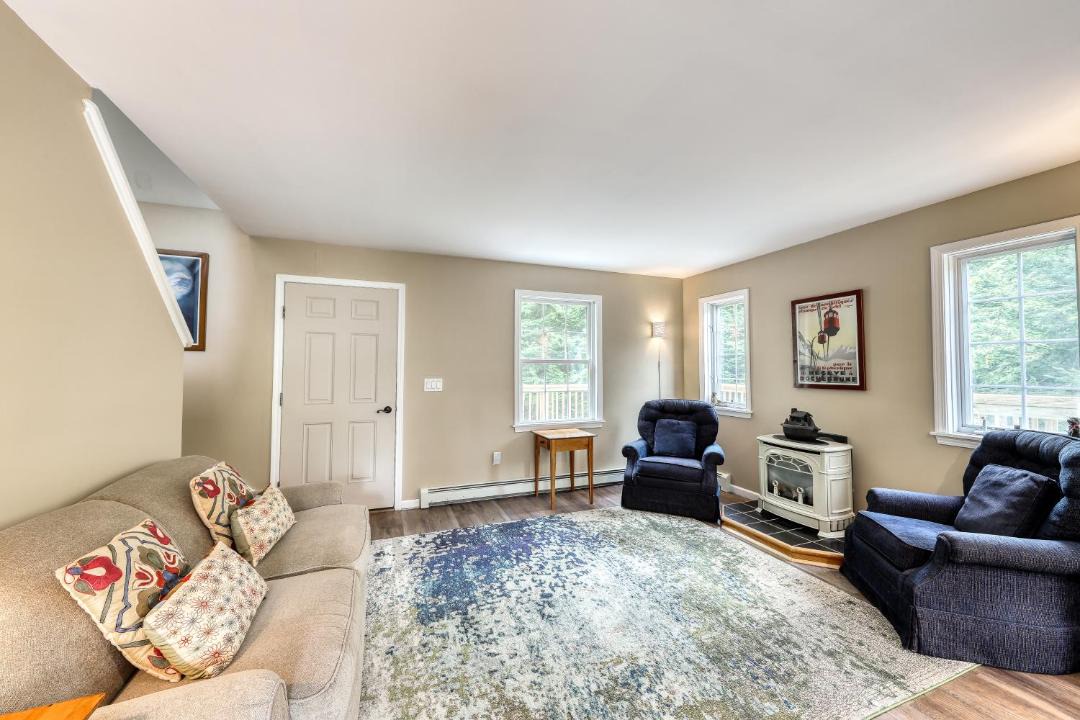 Photo of Livingroom in Ludlow