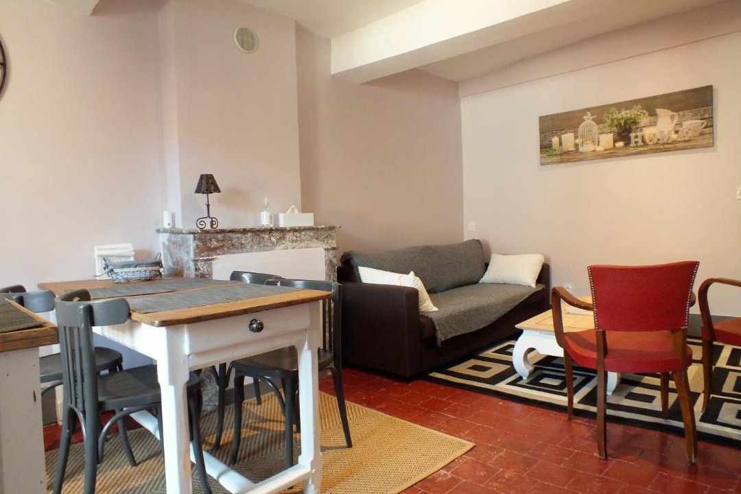 Photo of Others in Prety