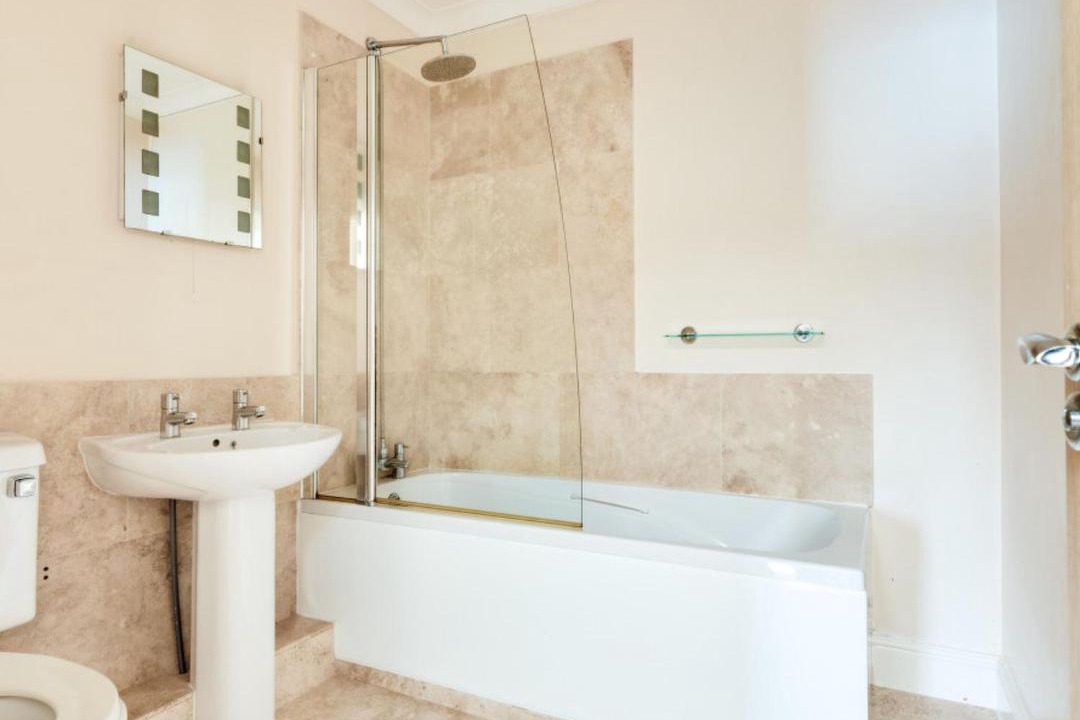 Photo of Bathroom in Tan-y-groes