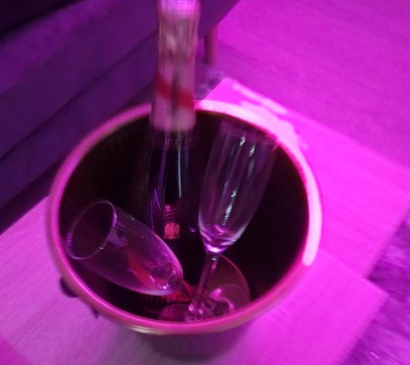 Photo of Others in Sens