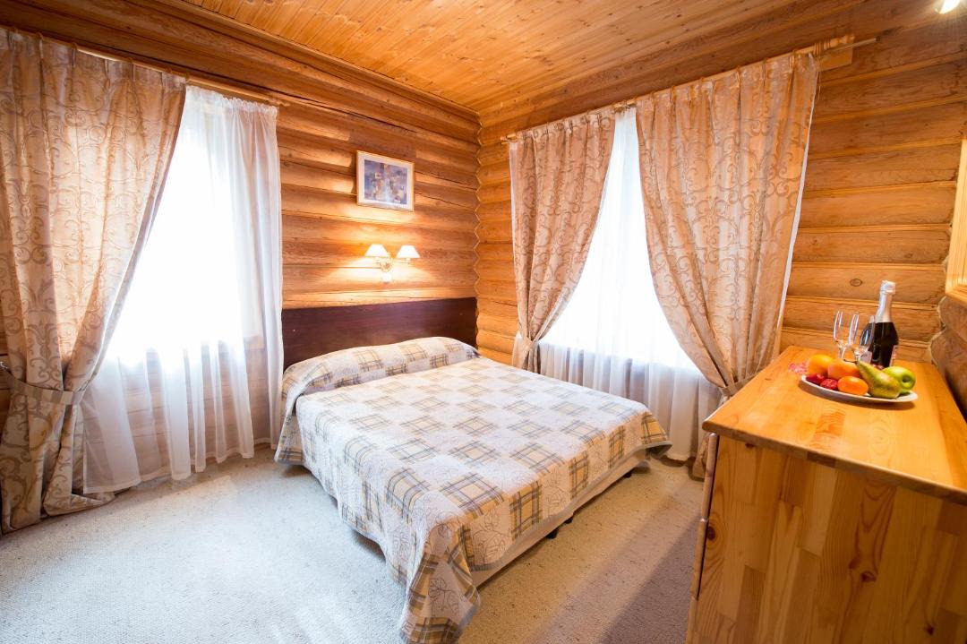 Photo of Bedroom in Lopotovo