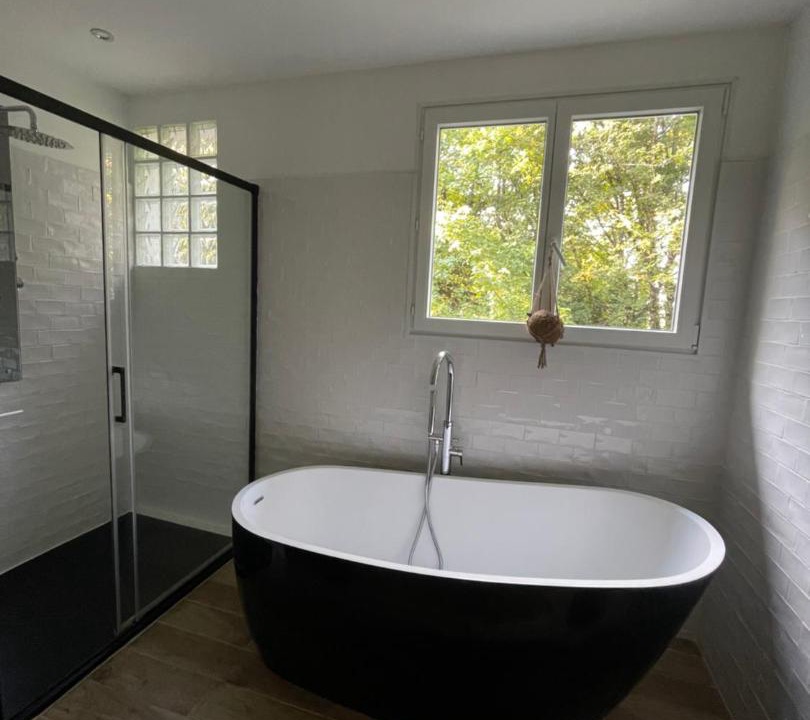 Photo of Others in Cellettes