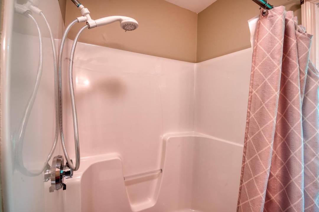 Photo of Bathroom in Freedom