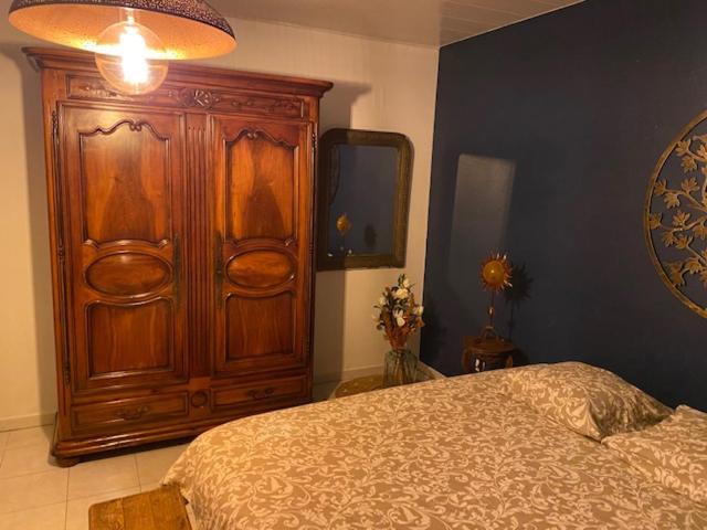 Photo of Bedroom in Chalons-en-Champagne