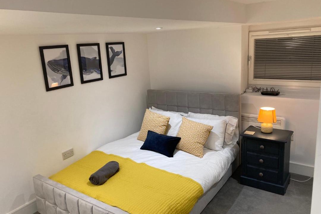 Photo of Bedroom in Rochester East Ward