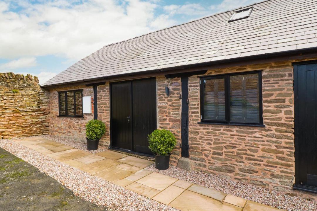 Photo of Others in Pencombe