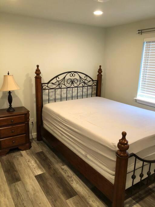 Photo of Bedroom in Midland