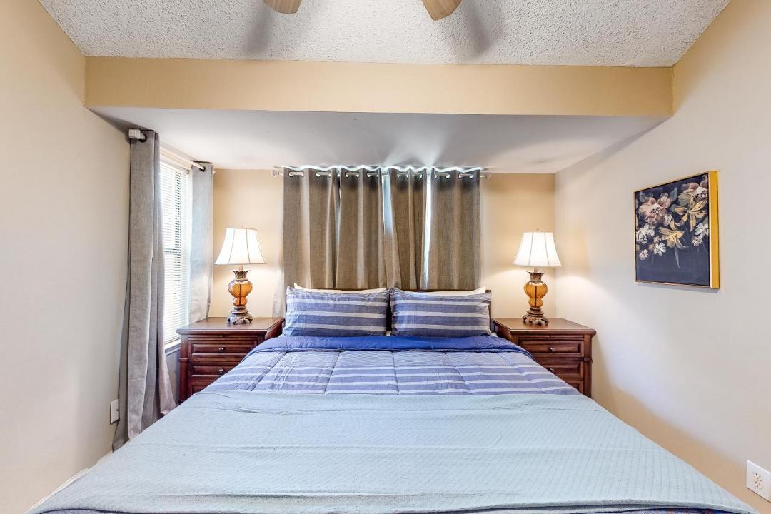 Photo of Bedroom in Medical Center District