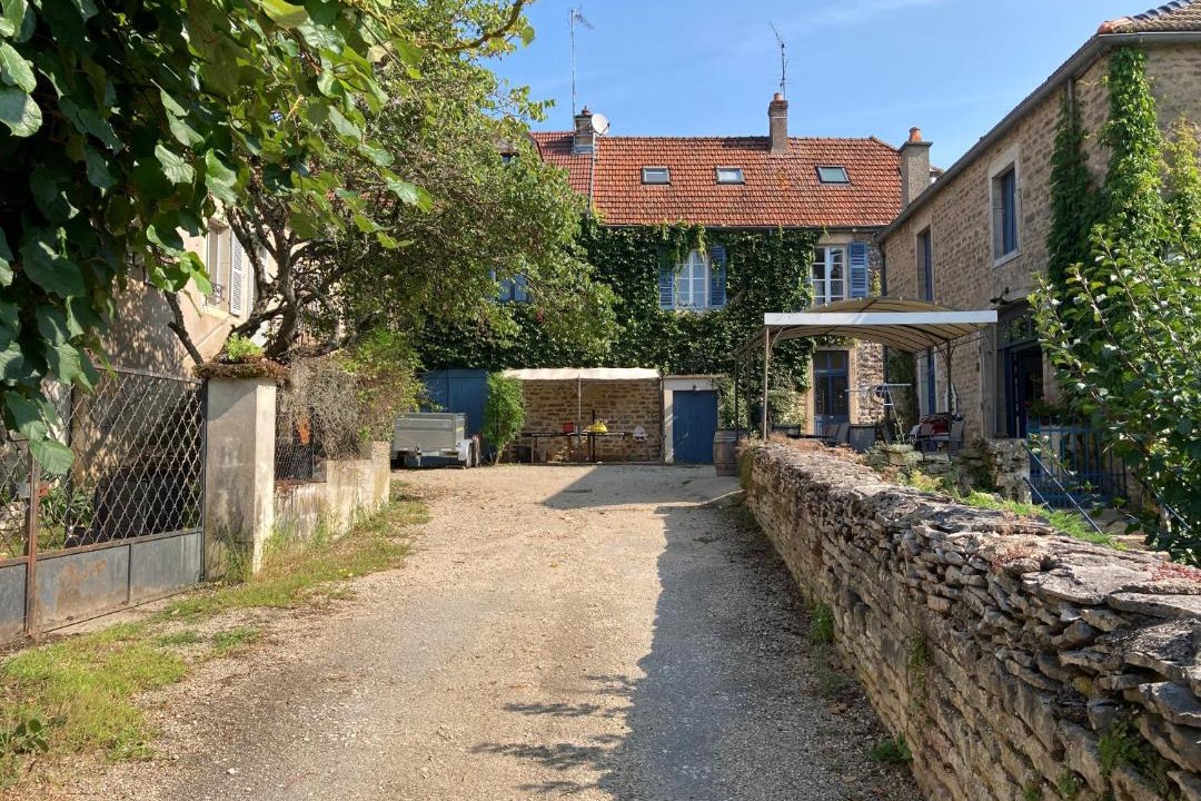 Photo of Others in Saint-Romain