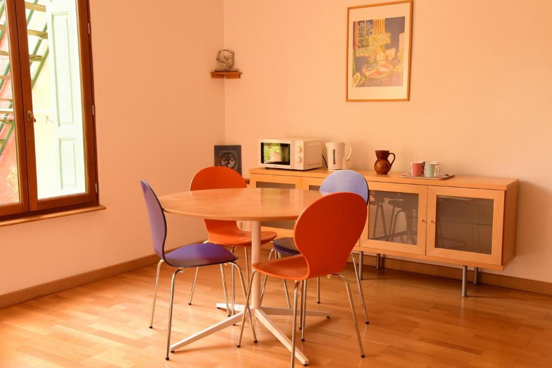 Photo of Livingroom in Saint-Just-Saint-Rambert